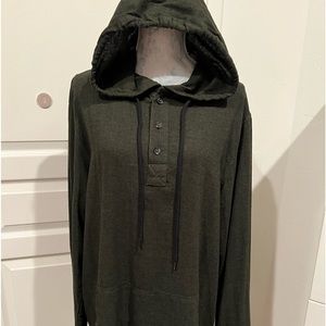 Gorgeous men’s hooded top